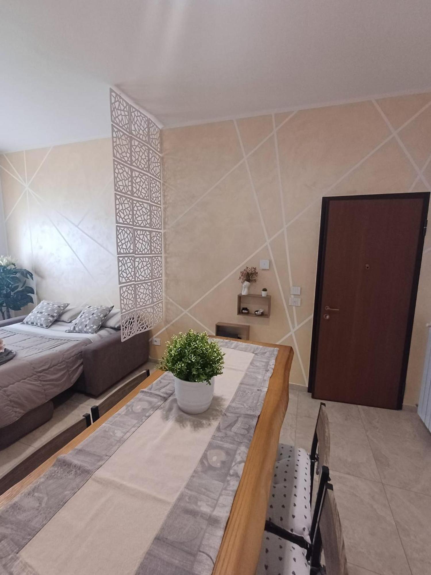 "Nonna Maria" Apartment Venegono Superiore Exterior foto
